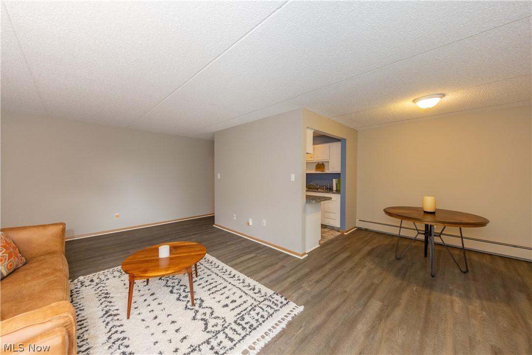 521 Tollis Parkway Broadview Heights OH 44147