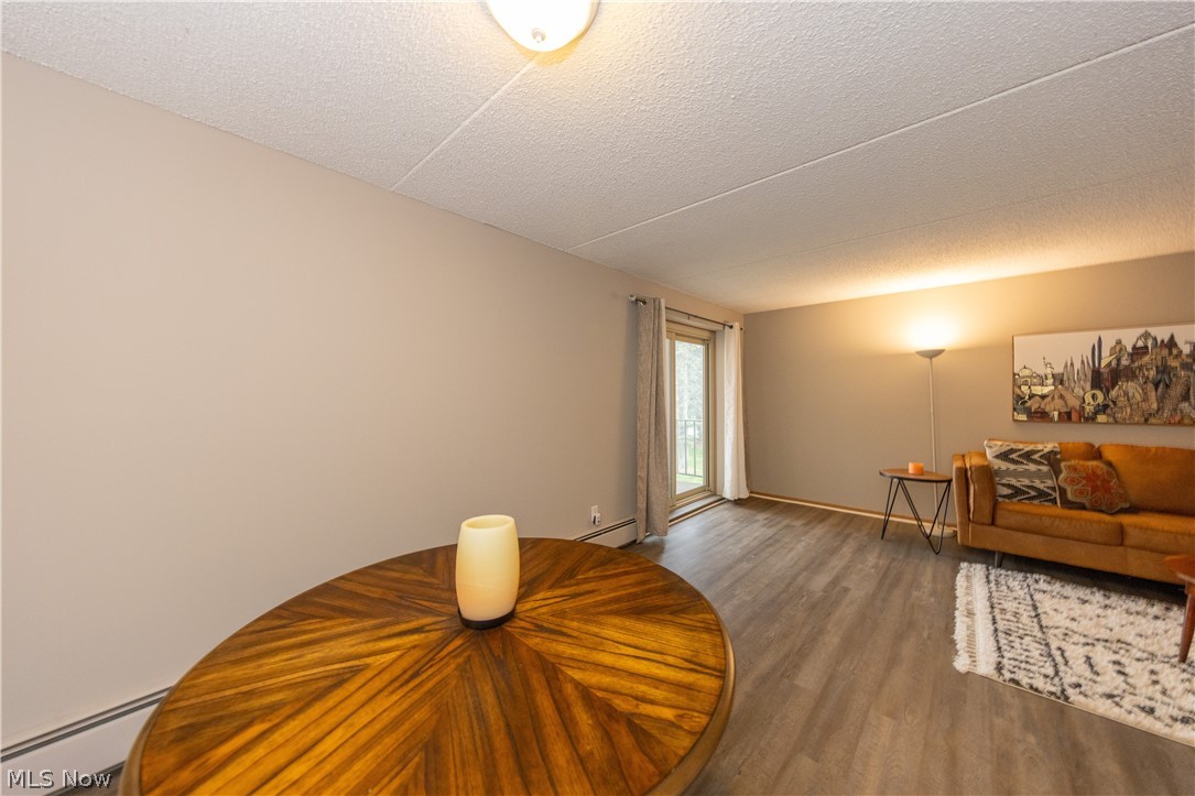 521 Tollis Parkway Broadview Heights OH 44147