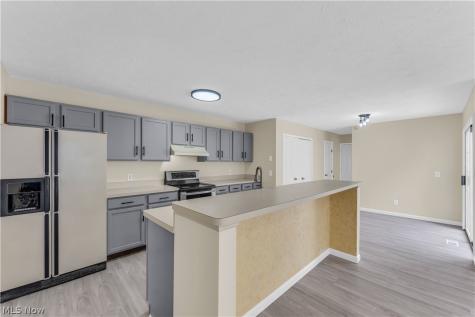 1965 E 83rd Street Cleveland OH 44103