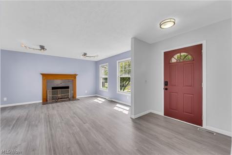1965 E 83rd Street Cleveland OH 44103