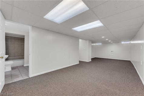 1965 E 83rd Street Cleveland OH 44103