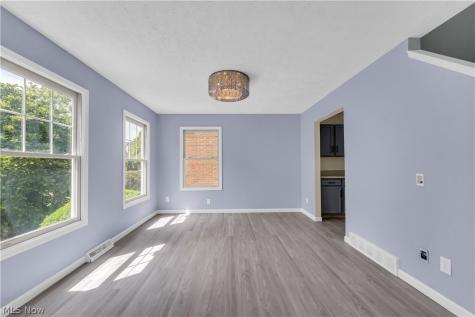 1965 E 83rd Street Cleveland OH 44103