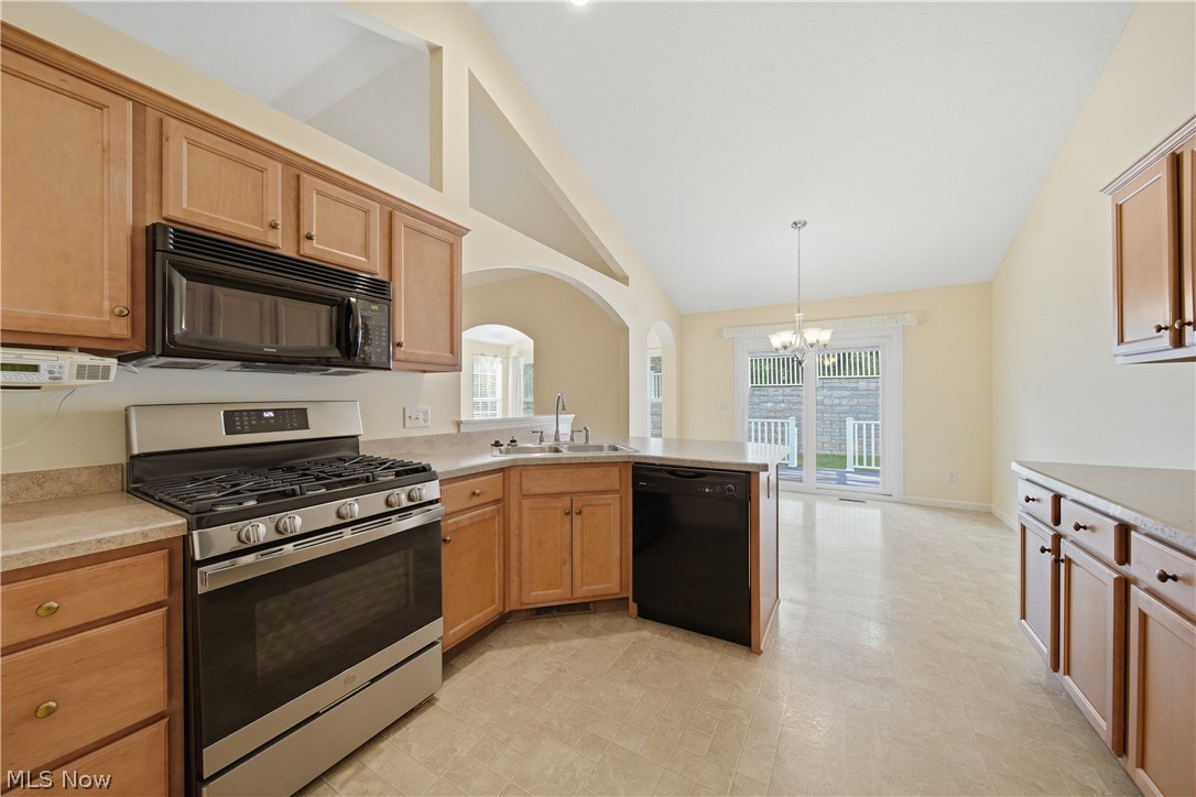 635 Durkin Way SW North Canton OH 44720