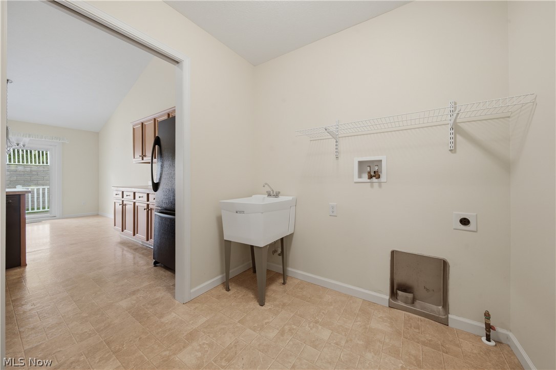 635 Durkin Way SW North Canton OH 44720