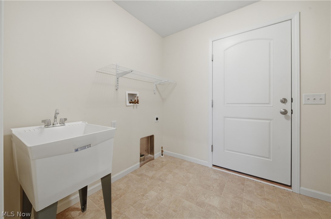 635 Durkin Way SW North Canton OH 44720