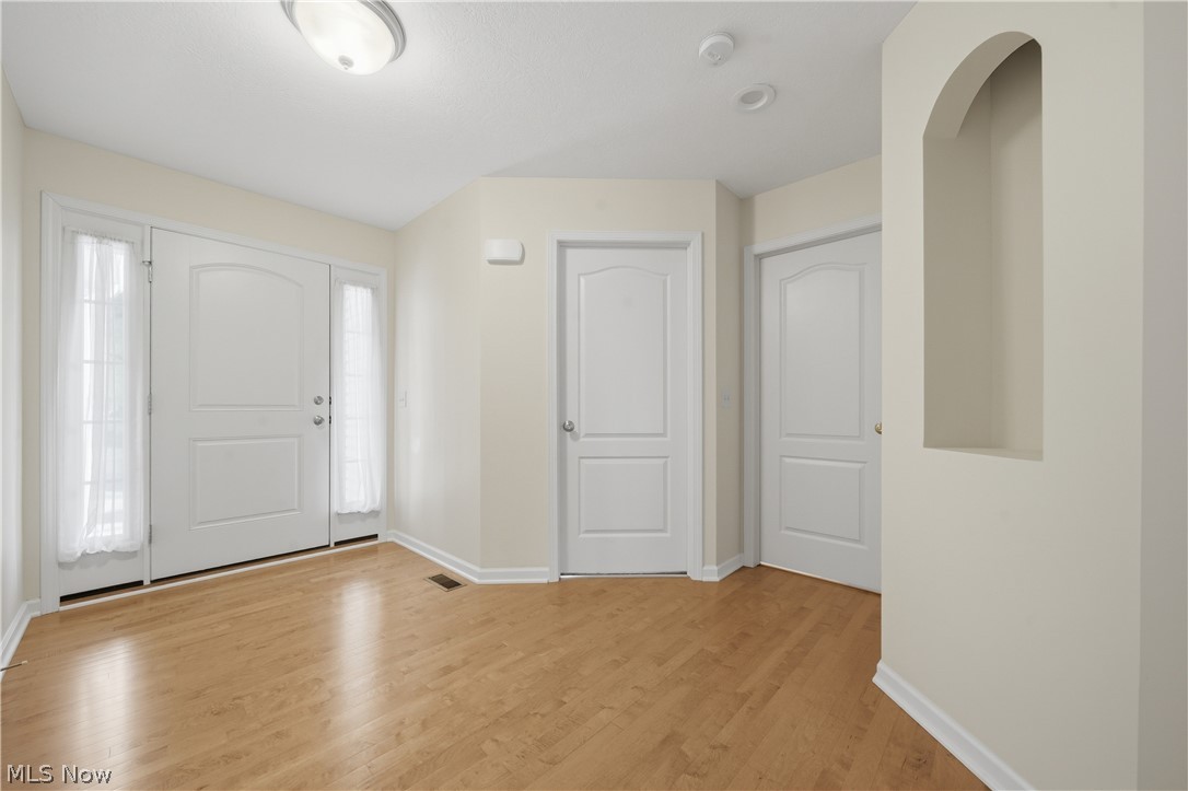635 Durkin Way SW North Canton OH 44720