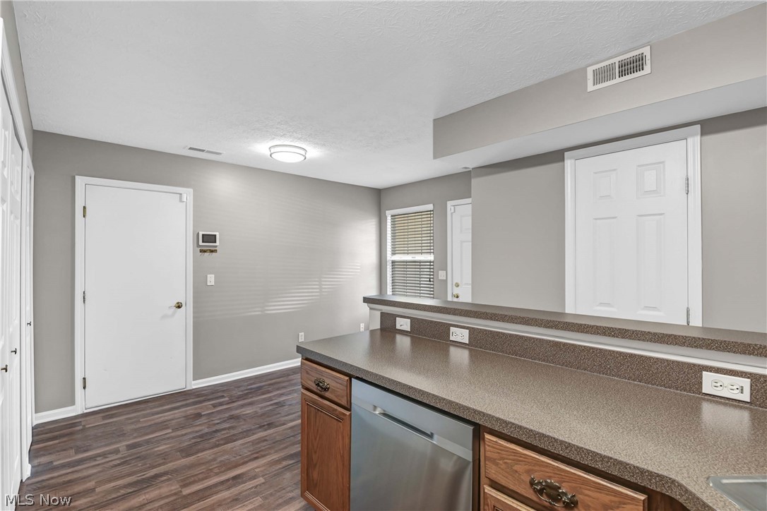 6744 Asterhurst Trace Middleburg Heights OH 44130
