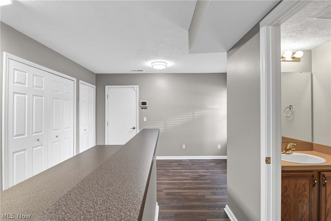6744 Asterhurst Trace Middleburg Heights OH 44130
