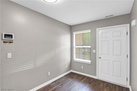 6744 Asterhurst Trace Middleburg Heights OH 44130