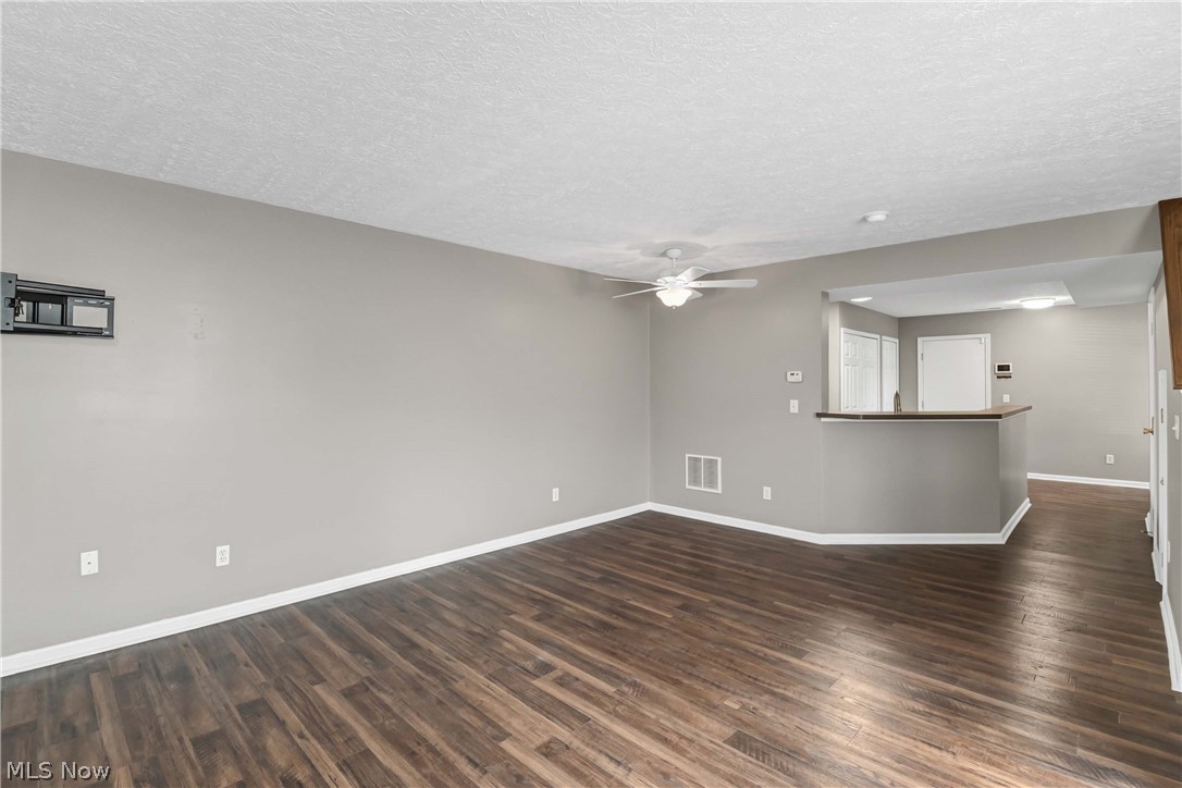 6744 Asterhurst Trace Middleburg Heights OH 44130