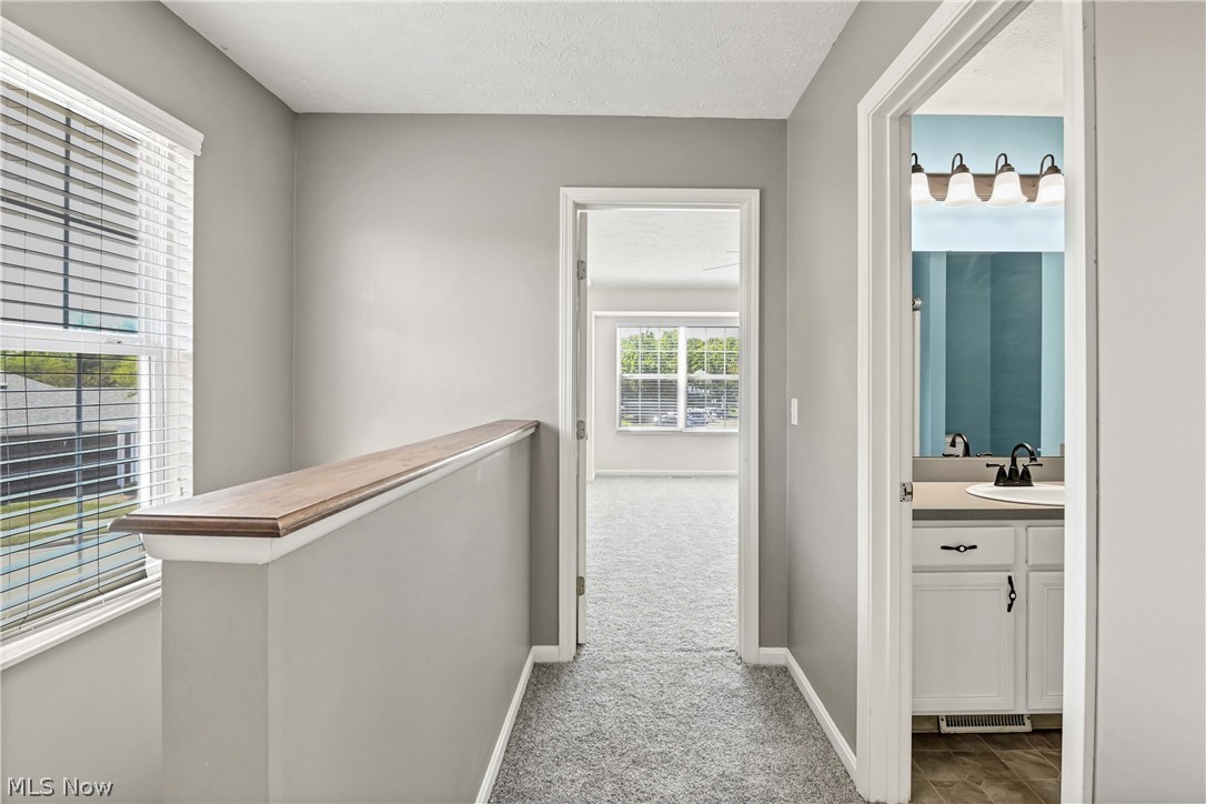 6744 Asterhurst Trace Middleburg Heights OH 44130