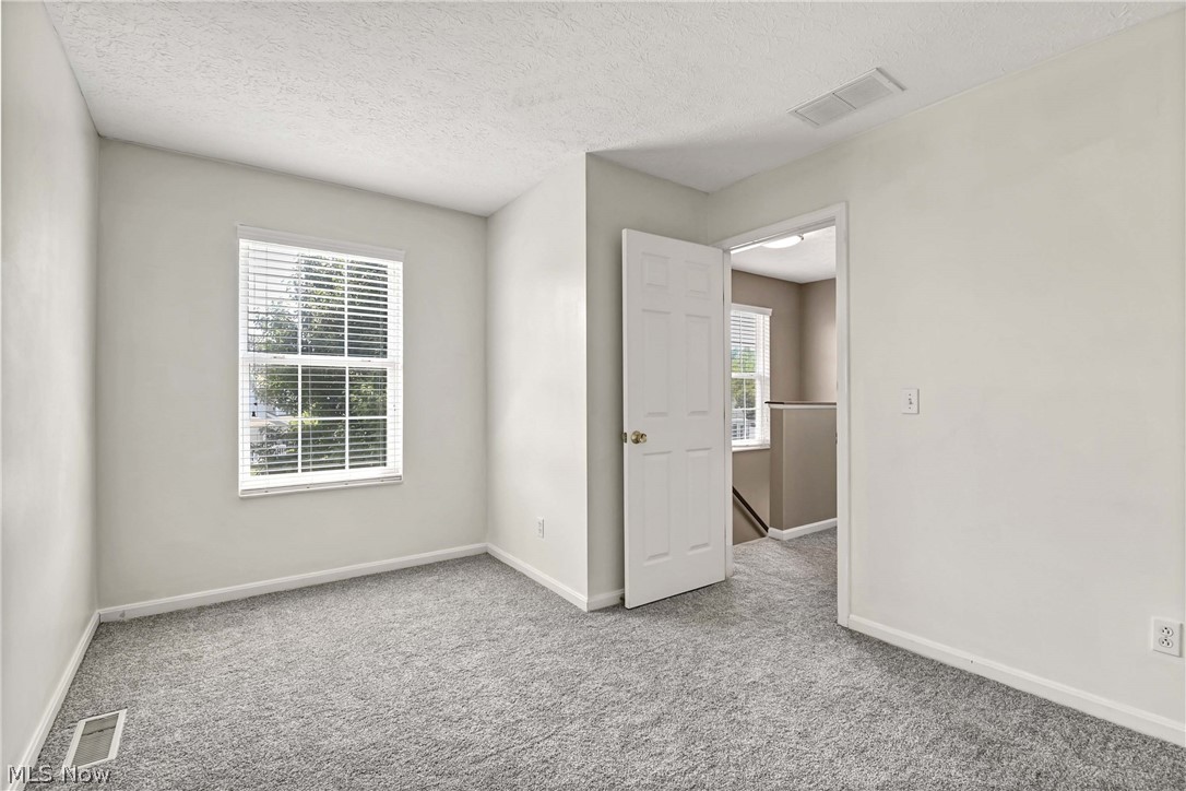 6744 Asterhurst Trace Middleburg Heights OH 44130