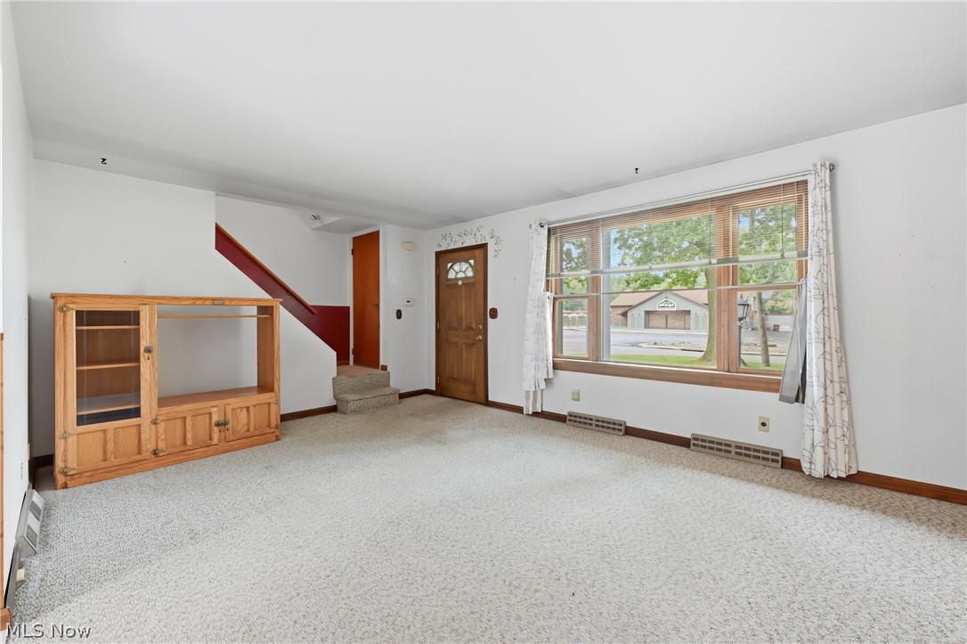 4235 New Road Austintown OH 44515