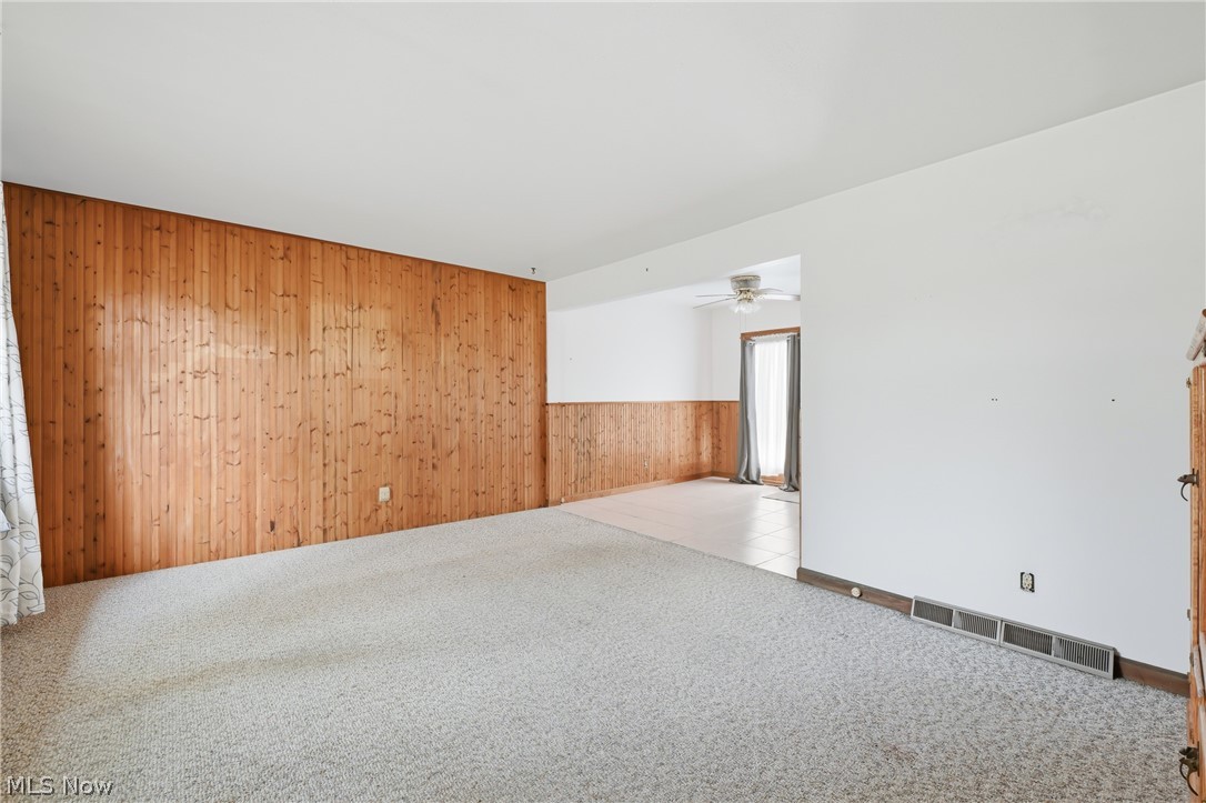 4235 New Road Austintown OH 44515