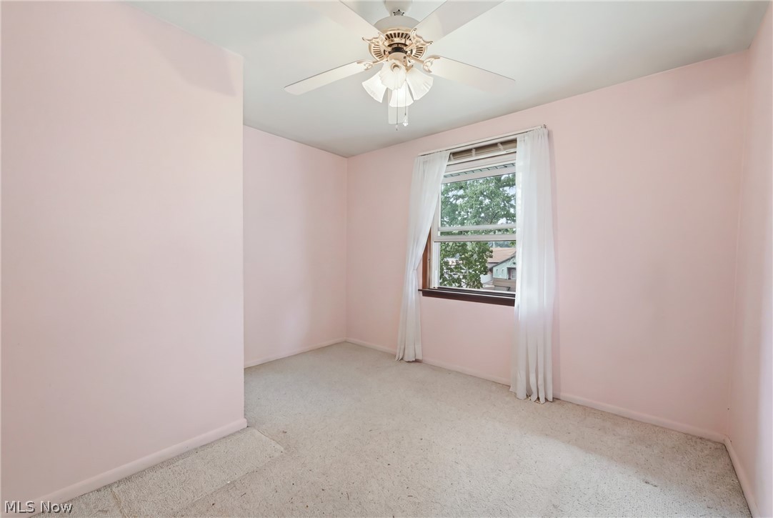 4235 New Road Austintown OH 44515
