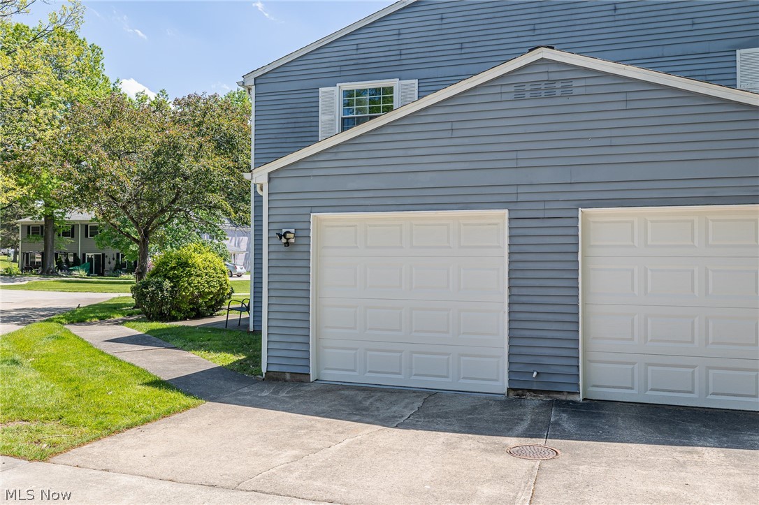 13748 Oakbrook Drive North Royalton OH 44133