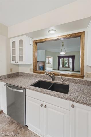 5123 Westwind Circle NW North Canton OH 44720
