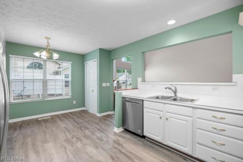 7451 Willow Woods Drive North Olmsted OH 44070