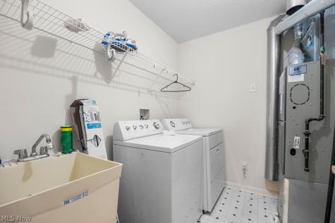 7451 Willow Woods Drive North Olmsted OH 44070
