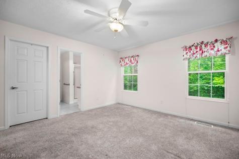 7451 Willow Woods Drive North Olmsted OH 44070