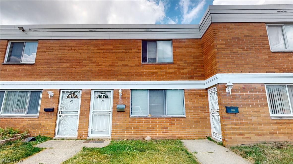 4480 Granada Boulevard Warrensville Heights OH 44128