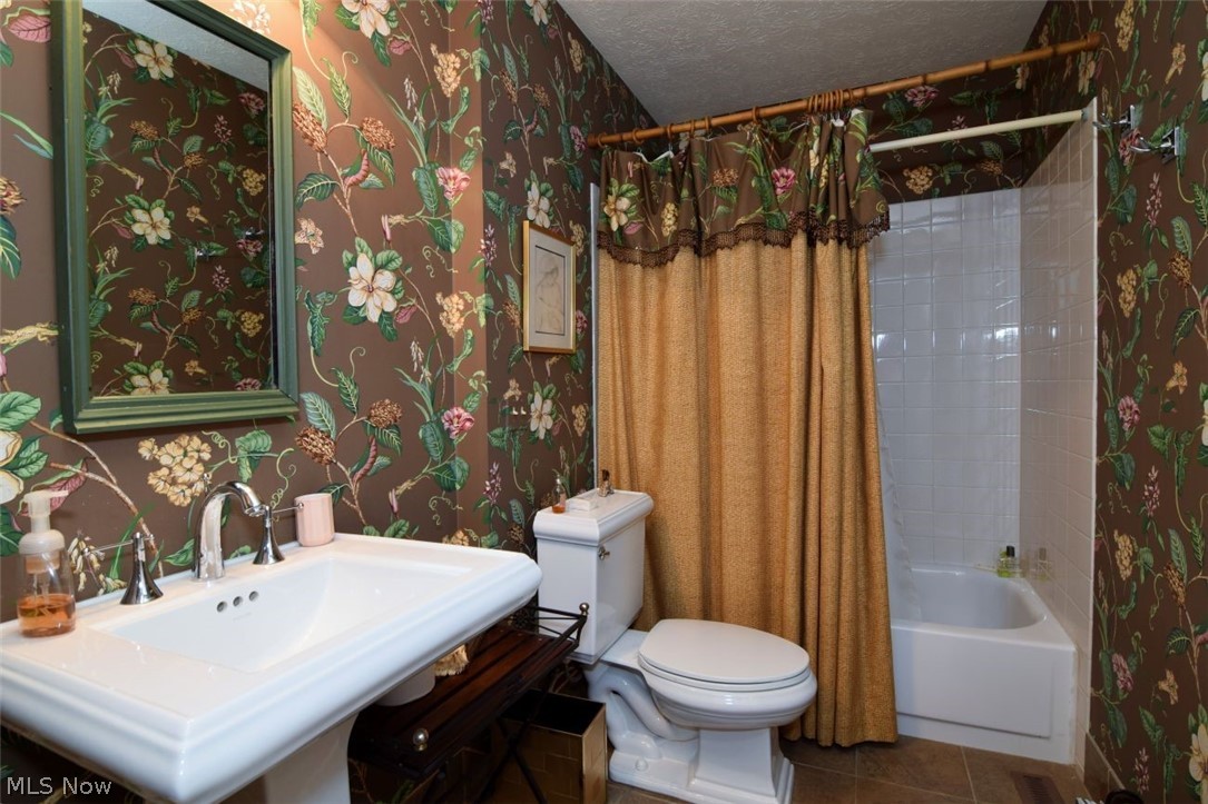 34100 Chagrin Boulevard Moreland Hills OH 44022