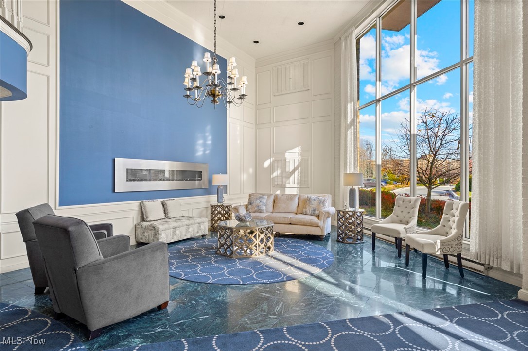 2112 Acacia Park Drive Lyndhurst OH 44124