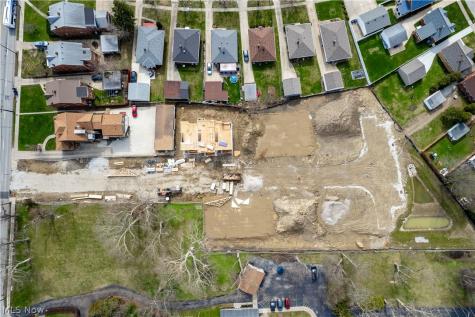 32742 Warren Road Cleveland OH 44111