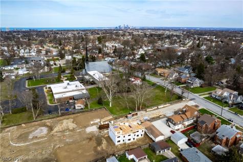 32742 Warren Road Cleveland OH 44111