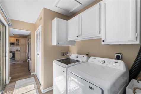 3954 Townhouse Lane Uniontown OH 44685