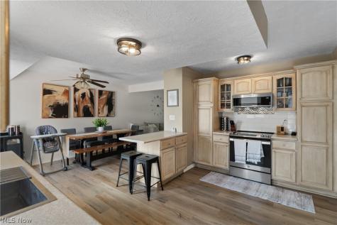 3954 Townhouse Lane Uniontown OH 44685