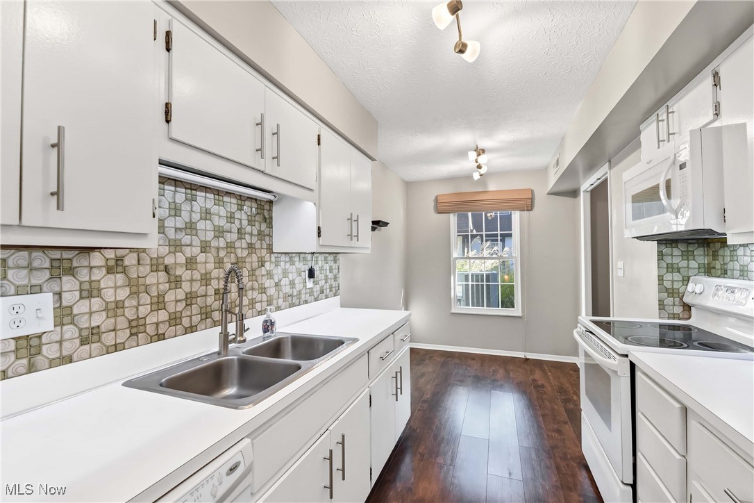 1920 King James Parkway Westlake OH 44145