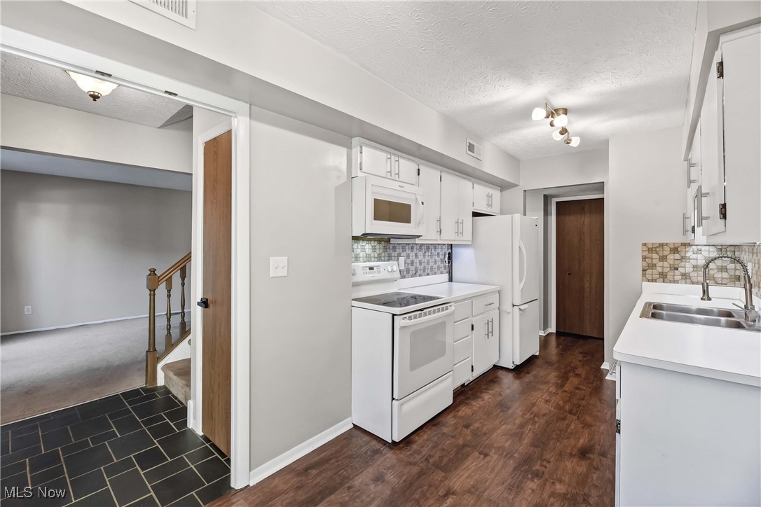 1920 King James Parkway Westlake OH 44145