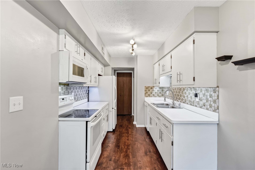 1920 King James Parkway Westlake OH 44145