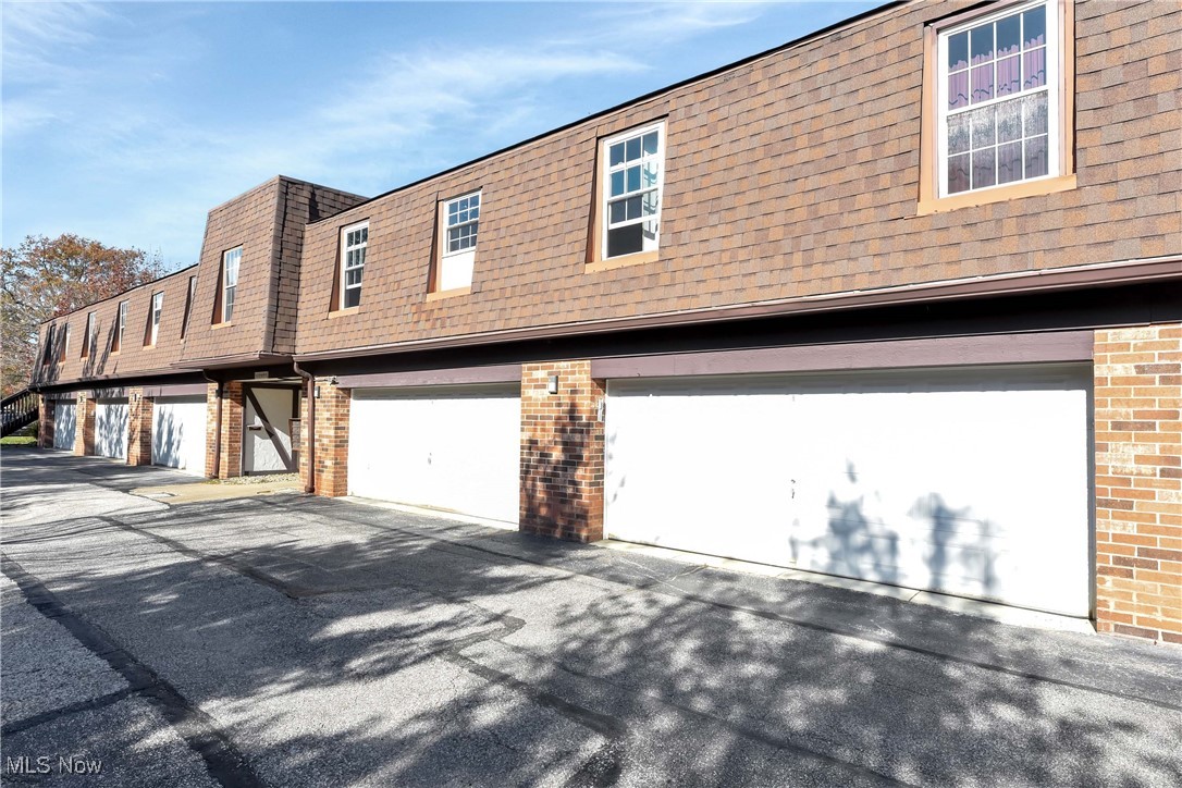 1920 King James Parkway Westlake OH 44145