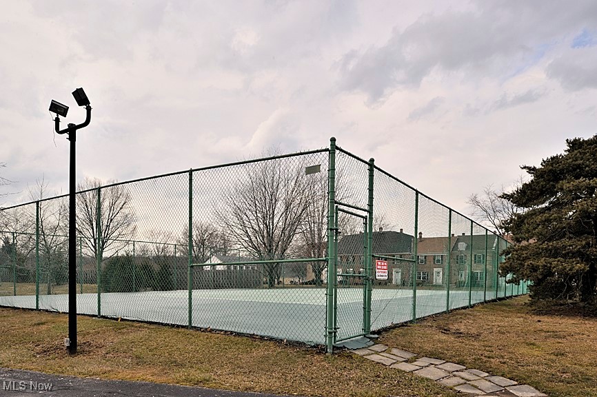 1920 King James Parkway Westlake OH 44145