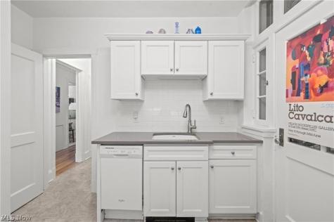 13605 Shaker Boulevard Cleveland OH 44120