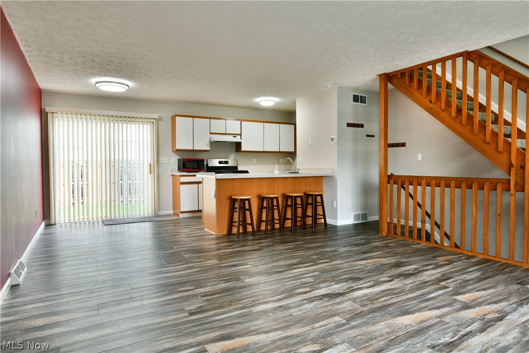 3254 Deer Trail Cortland OH 44410