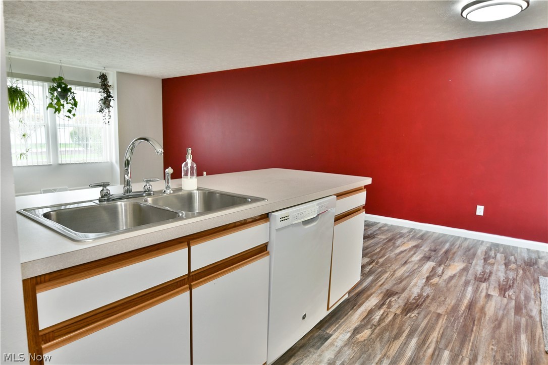3254 Deer Trail Cortland OH 44410