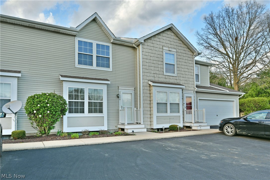 3254 Deer Trail Cortland OH 44410
