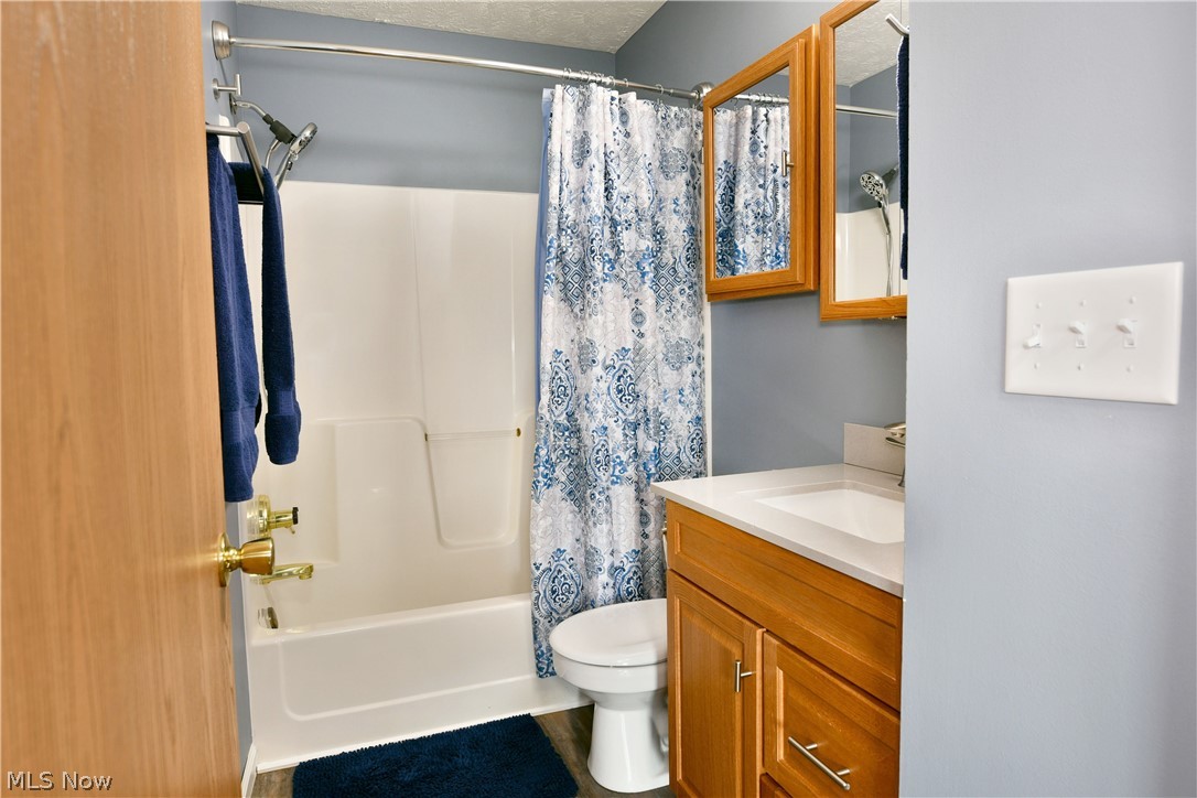 3254 Deer Trail Cortland OH 44410