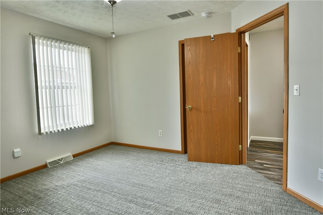3254 Deer Trail Cortland OH 44410