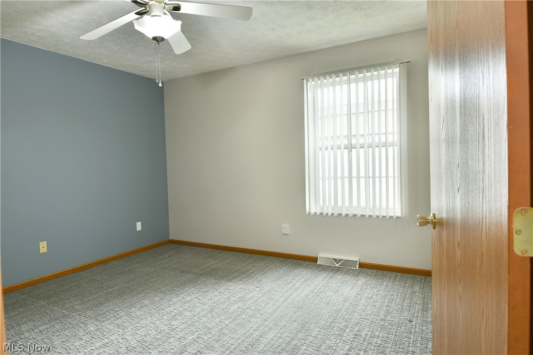 3254 Deer Trail Cortland OH 44410