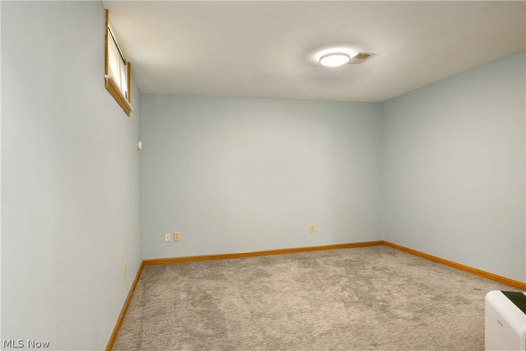 3254 Deer Trail Cortland OH 44410