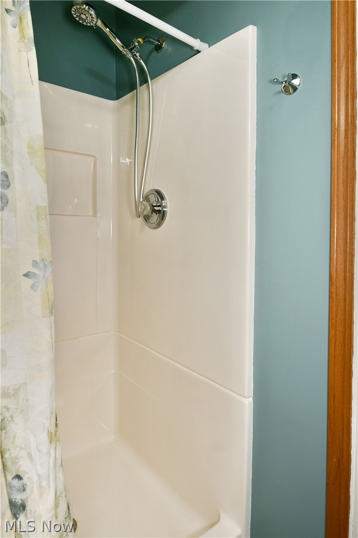 3254 Deer Trail Cortland OH 44410