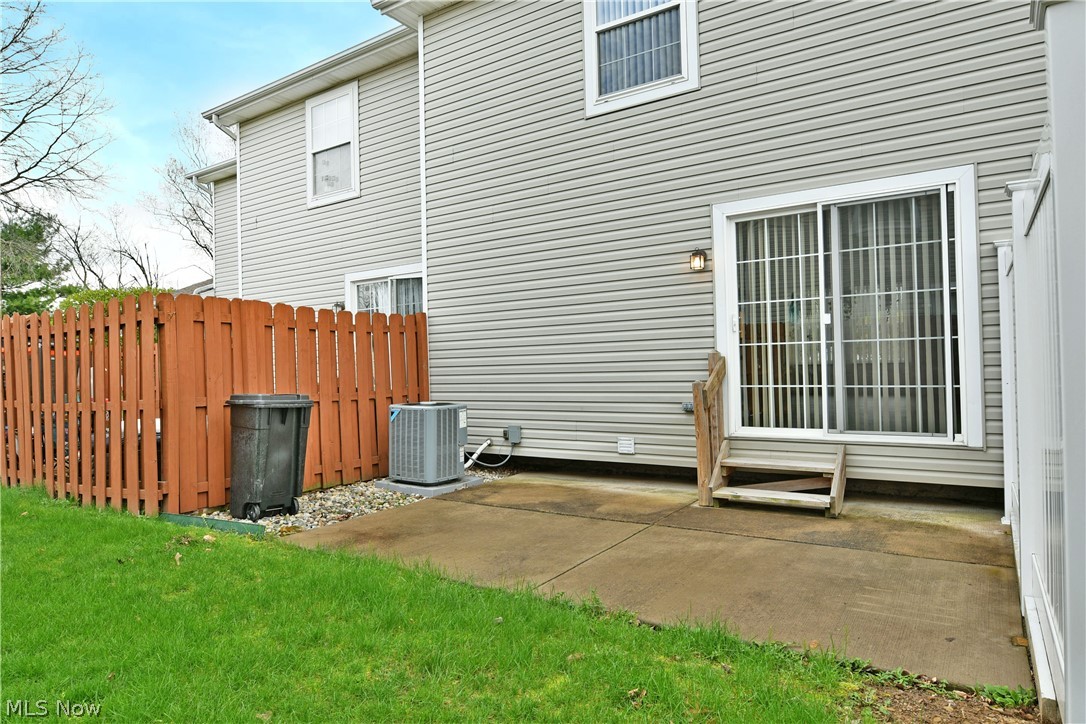 3254 Deer Trail Cortland OH 44410