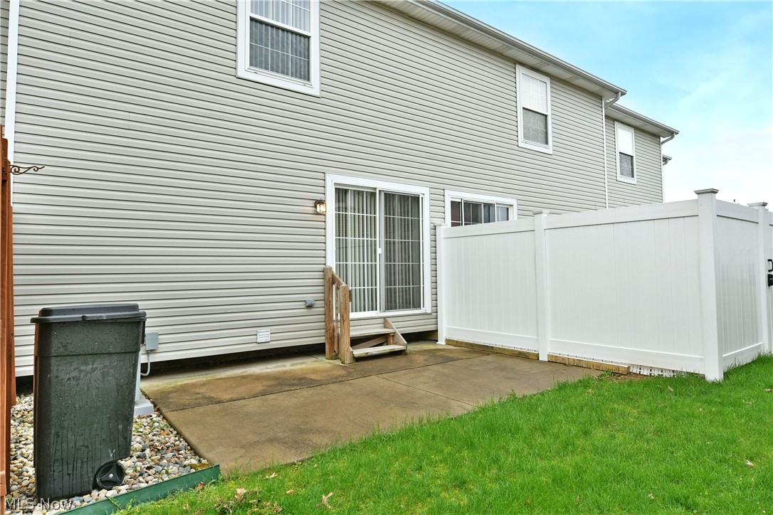 3254 Deer Trail Cortland OH 44410