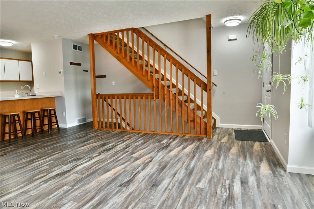 3254 Deer Trail Cortland OH 44410
