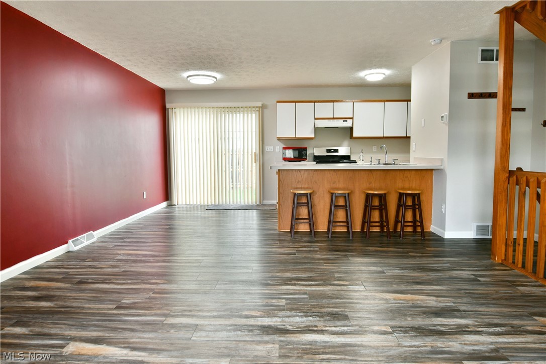 3254 Deer Trail Cortland OH 44410