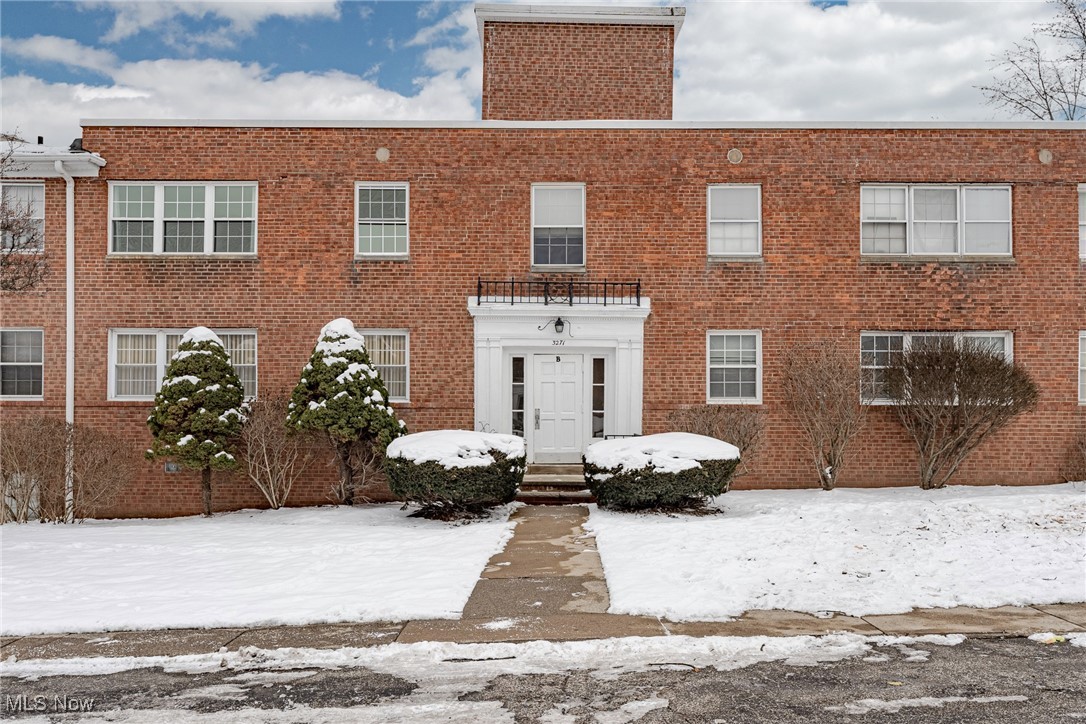 3271 Warrensville Center Road Shaker Heights OH 44122